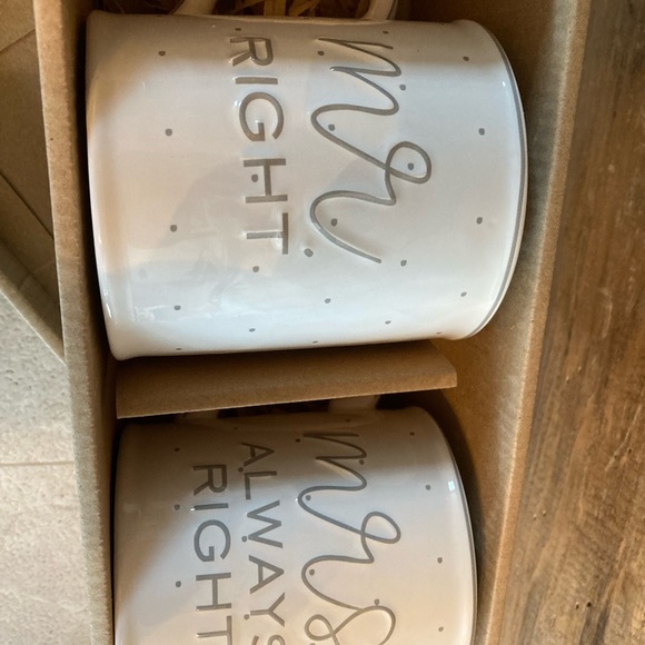 New In box Mr Right and Mrs always Right - Picture 5 of 6